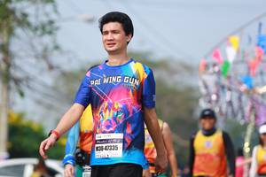 BIB: 12192, 47335
                            <button type="button" onclick="openModal(9921504)" class="btn btn-primary btn-sm float-right btn-popup" data-toggle="modal" data-target=".modal-high-quality">
                        <i class="fas fa-shopping-cart"></i> Add to Cart
                    </button>
                                            <button type="button" onclick="isThisMe(9921504, true)" class="btn btn-success btn-sm float-right btn-popup btn-isme hidden" data-toggle="tooltip" data-placement="bottom" title="นี่คือรูปของคุณใช่ไหม คลิกที่นี่เพื่อเอาเข้าอัลบั้ม">
                        <i class="fas fa-plus"></i> Add to album
                    </button>
                    <button type="button" onclick="isThisMe(9921504, false)" class="btn btn-warning btn-sm float-right btn-popup btn-isnotme hidden">
                        <i class="fas fa-ban"></i> Remove from album
                    </button>